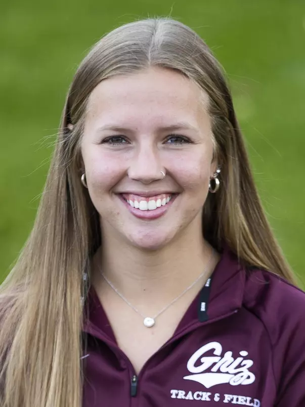 Carlee Fryberger 2022 head shot