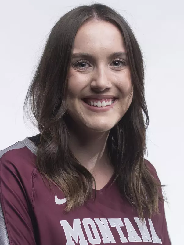 Elsa Godwin 2021 head shot