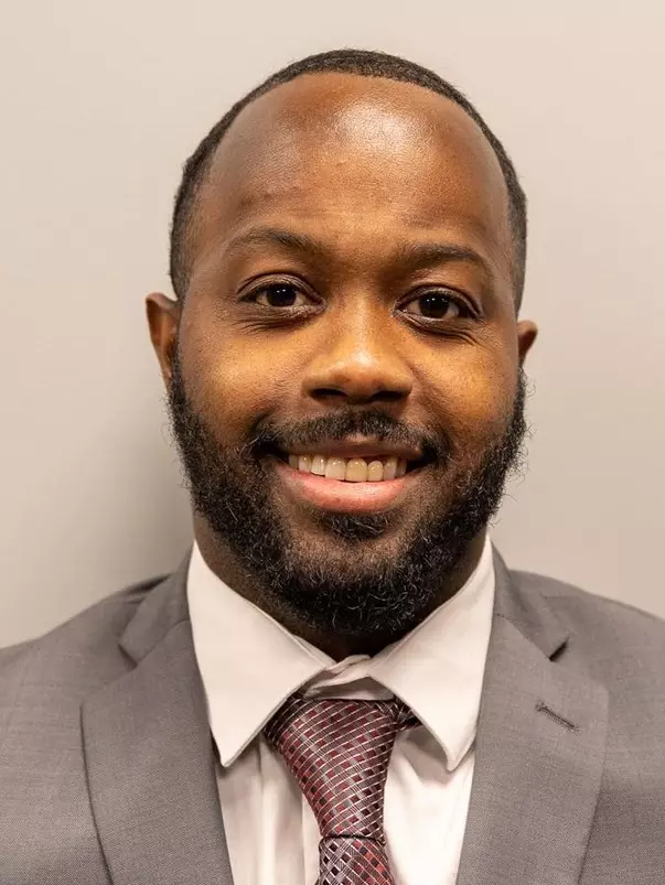 DJ Broome 2021-22 head shot