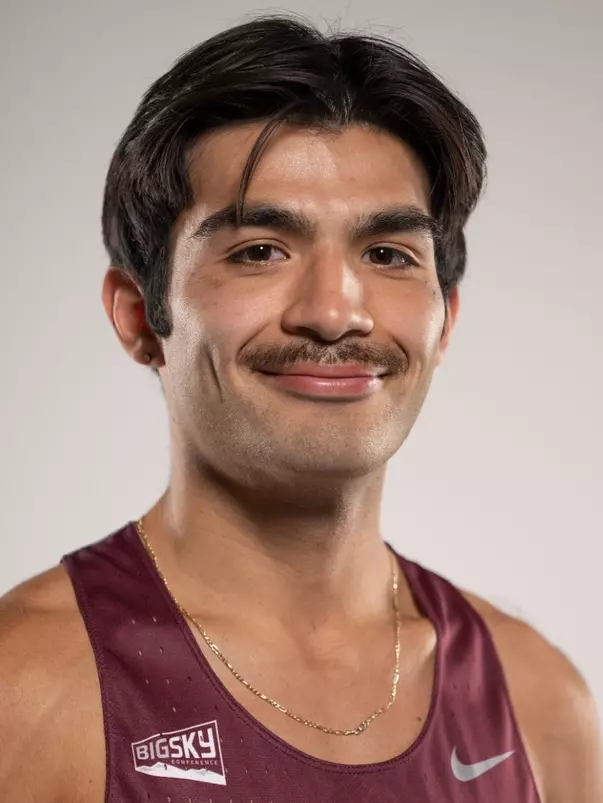 Rogelio Mares_2022 head shot