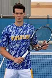2017_MTEN_Lansky_Tadeas_Mug_3x4.jpg