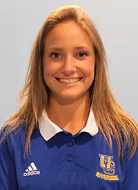 Madeline Feist Head Shot