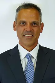 Nat Gonzalez
