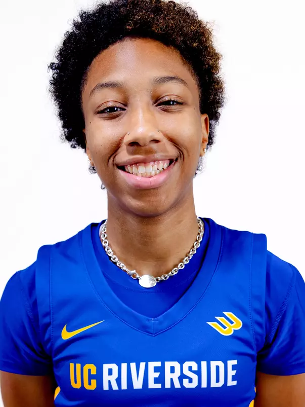 Jordyn Marshall head shot
