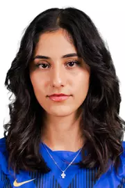 Julianna "Nia" Hernandez