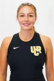 Katarina Curcic 2526