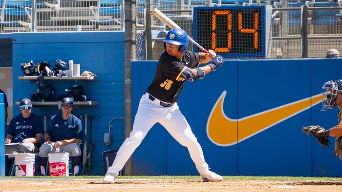 Isaiah Hernandez at bat vs UCI