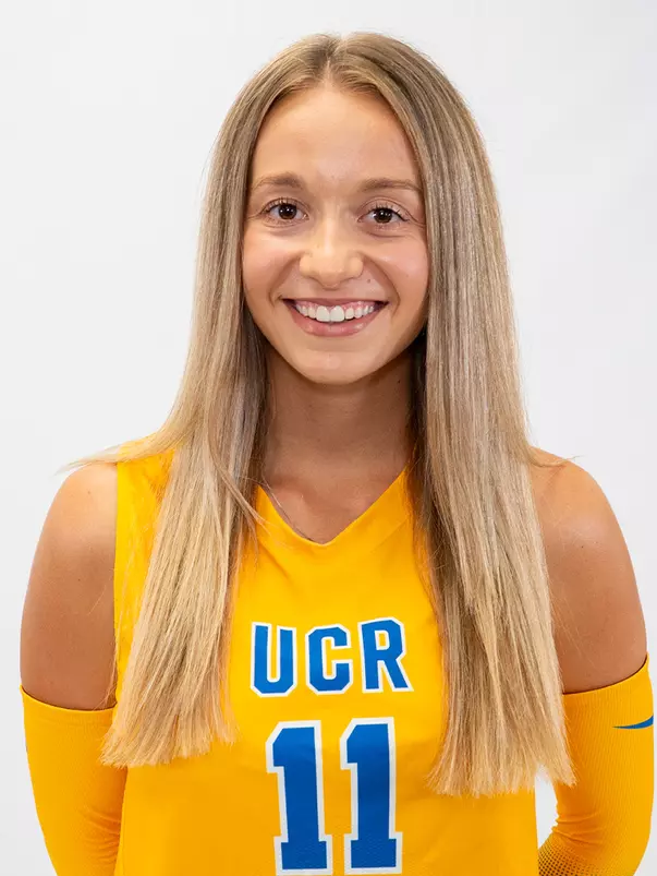 2026 Women's Volleyball Headshots