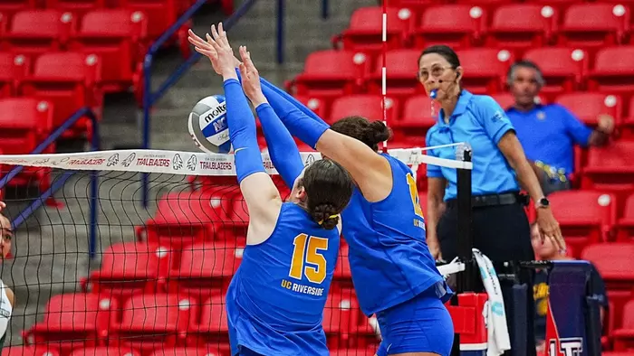 Block assist vs Chicago State
