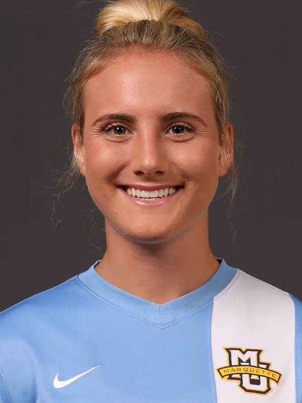 Maggie Lena 2018 Headshot