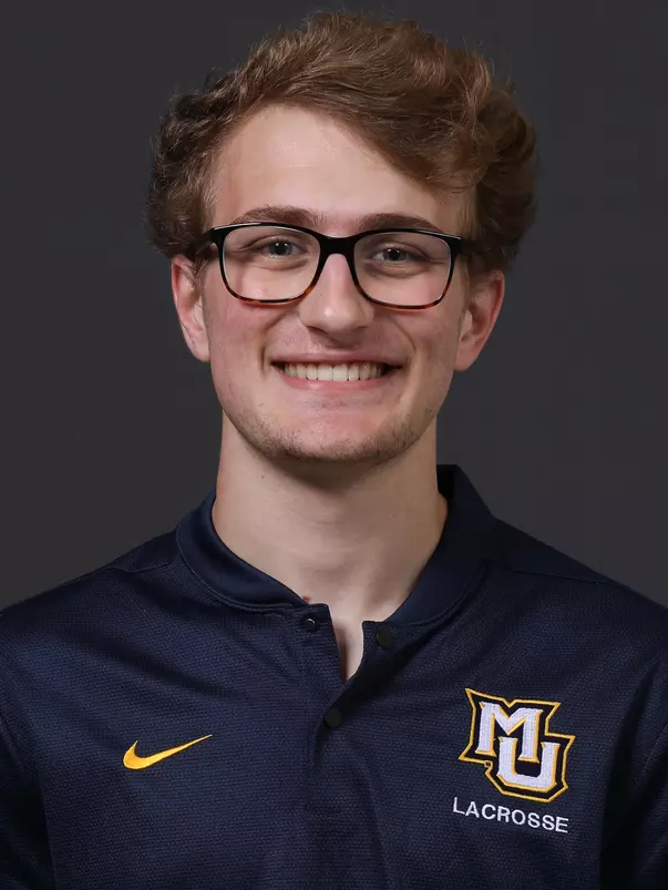 Calvin Schaul 2018-19 Headshot Manager