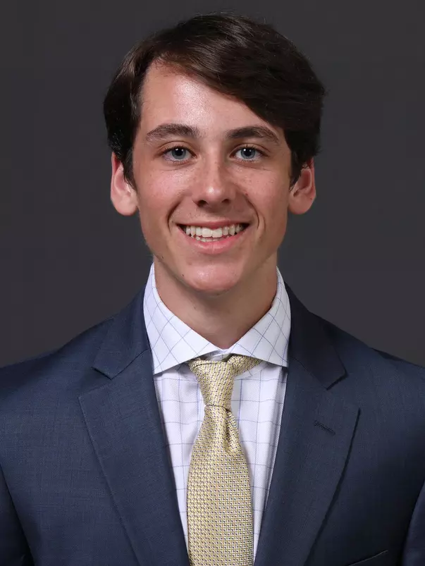 Carver Skarnulis 2018-19 Headshot