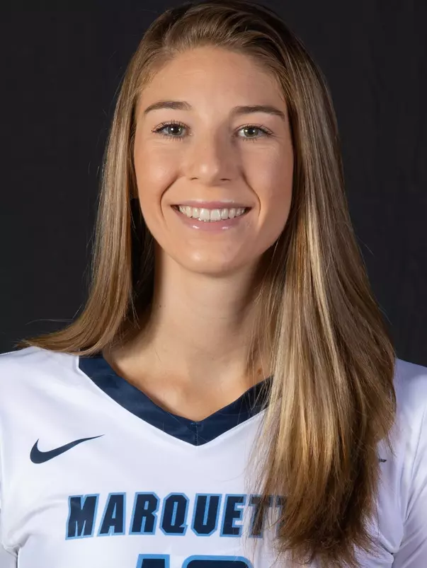 Savannah Rennie