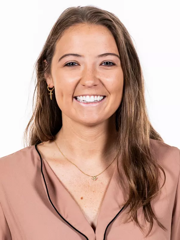 Headshot, Noreen Walsh