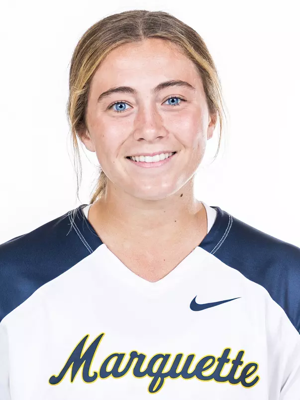 Maeve Dooley Head Shot