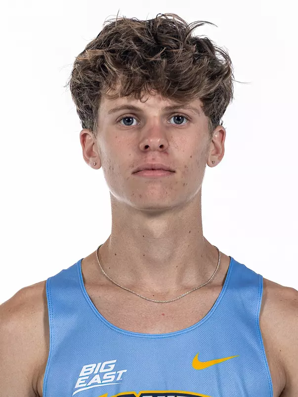Marquette Men's & Women's XC headshots at Al McGuire Center on Friday August 25, 2023 in Milwaukee, WI.
