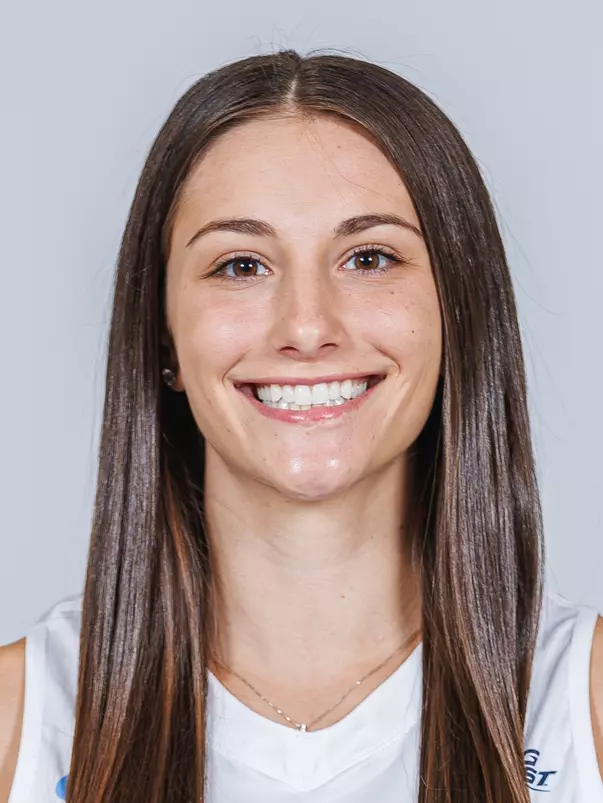 Samantha Naber Sam 2024 Headshot