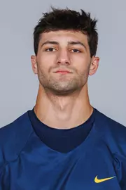 Leo Izquierdo Headshot 2024-25