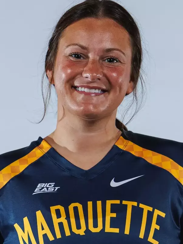 44 Adrianna Commodari