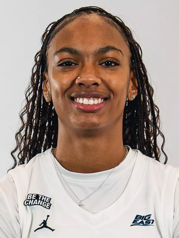 Kam Herring headshot