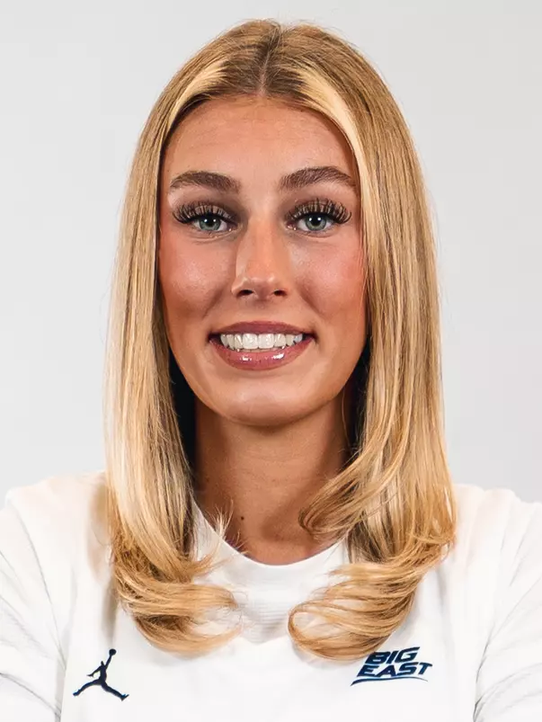 Kinley Asp headshot