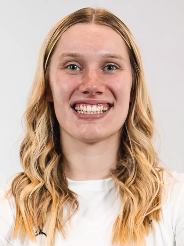 Kayl Petersen headshot