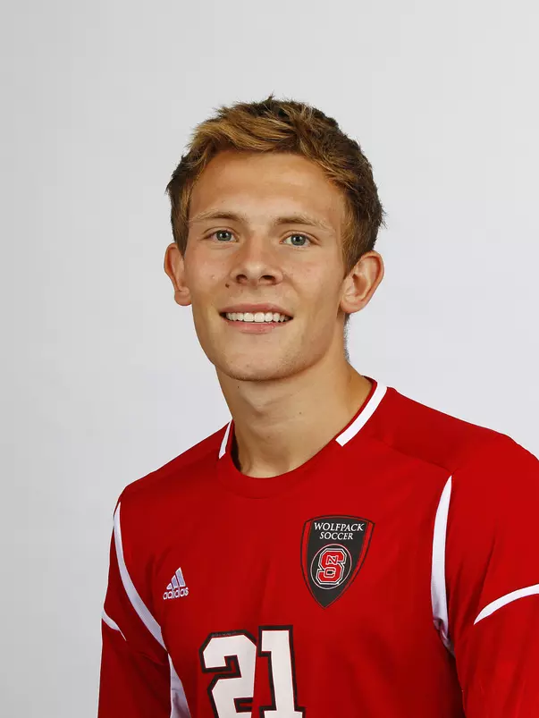 Lee Grander headshot