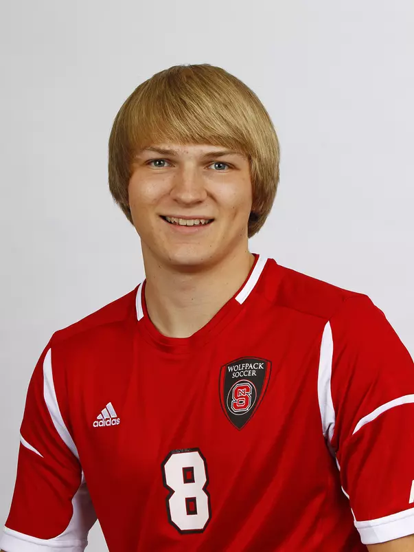 Robert Beatty headshot