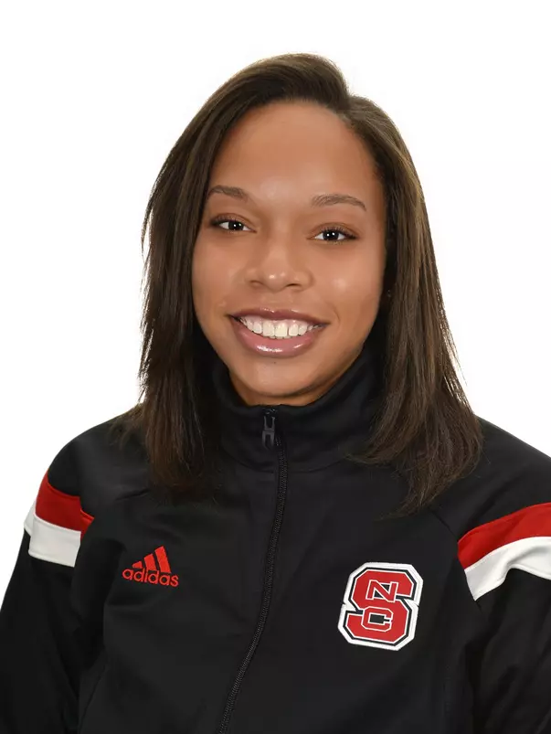 Alexis Perry Headshot