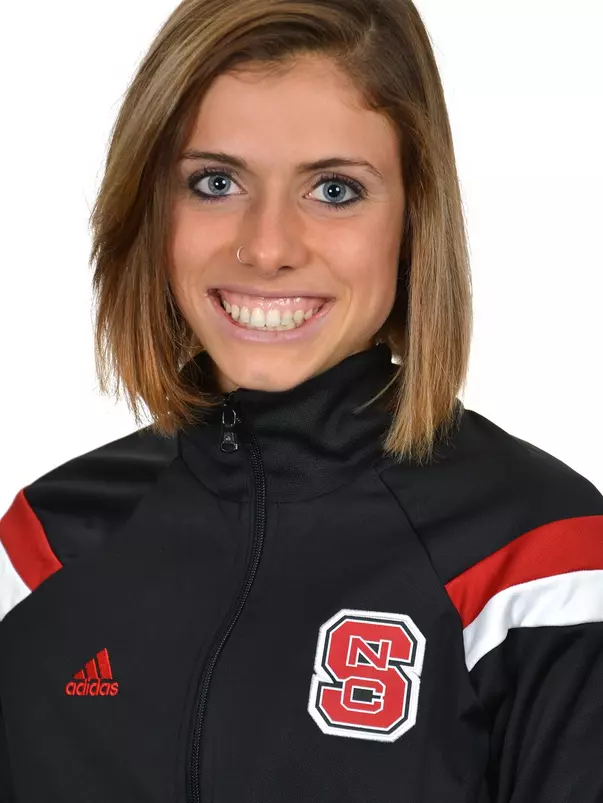 Samantha George headshot