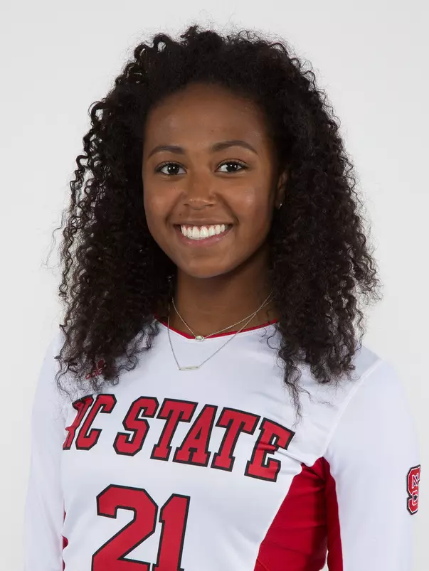 Nailah Gordon Headshot