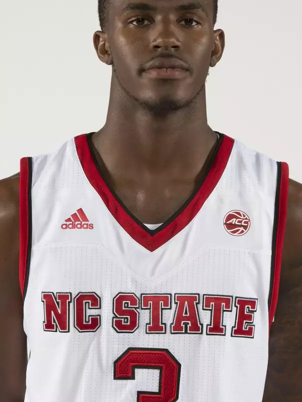 Lavar Batts Headshot 2017-18