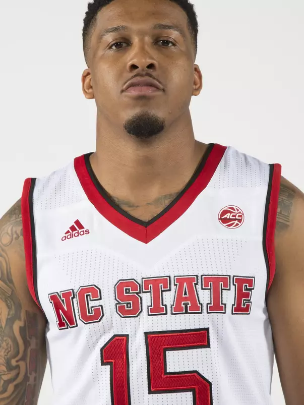 Sam Hunt Headshot 2017-18