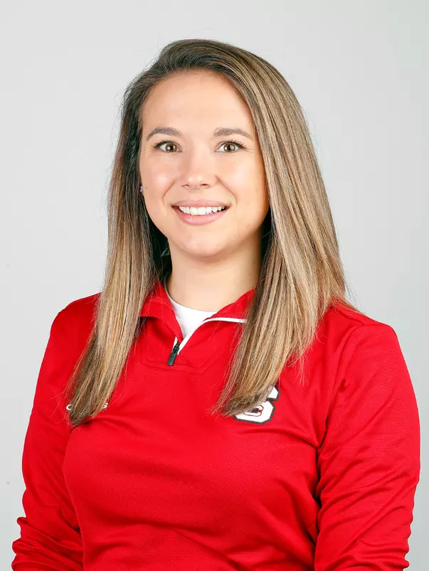 Emily Holsopple Headshot