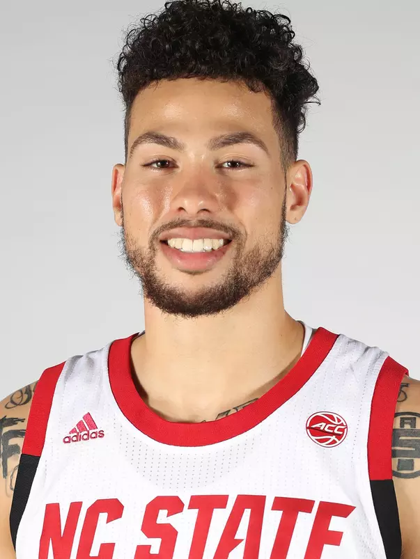 Devon Daniels Headshot