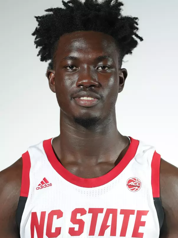 Ebenezer Dowuona headshot 20-21