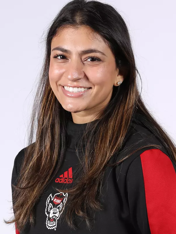 Aliya Butt Headshot 21