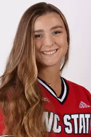 Maddy Schmeiser Headshot 22