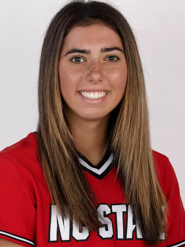 Alaina Smith Headshot 22