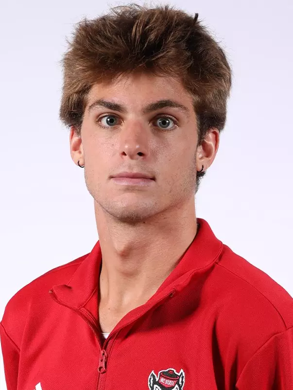 Zach Hughes Headshot