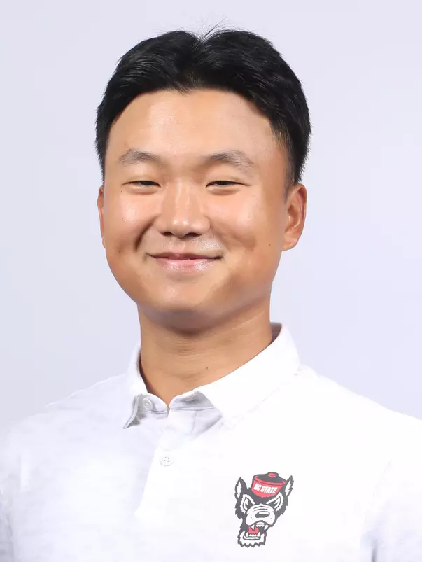Ethan Choi Headshot 22-23