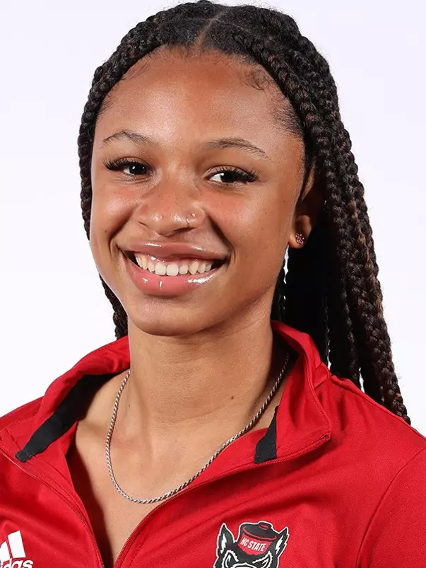 Ally Henson Headshot