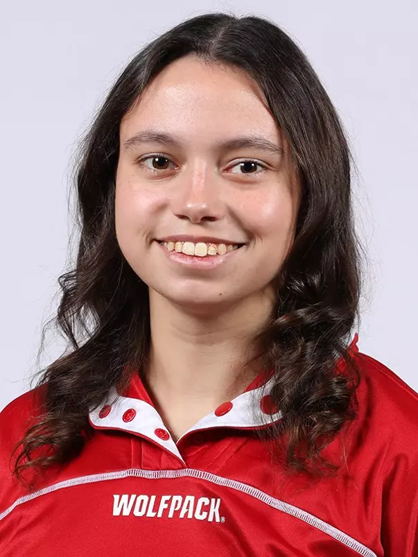 Chloe Negrete Headshot