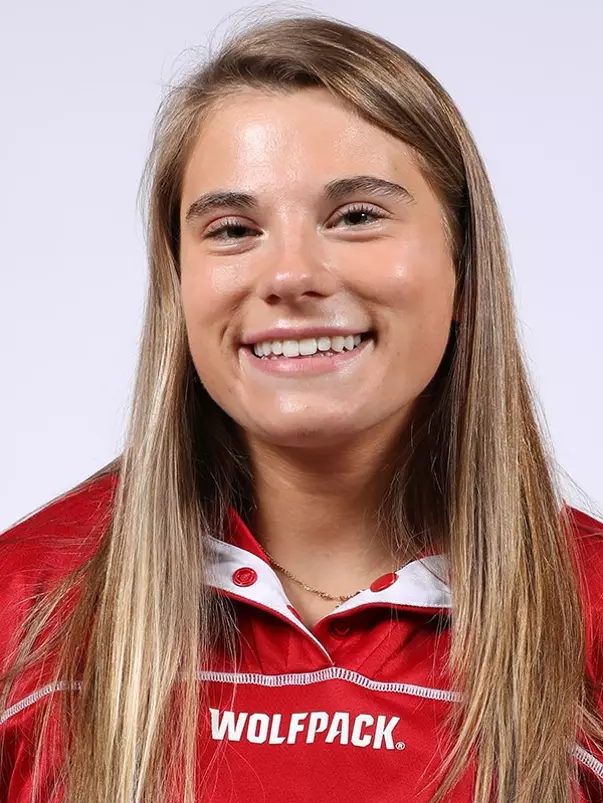 Katya Edwards Headshot