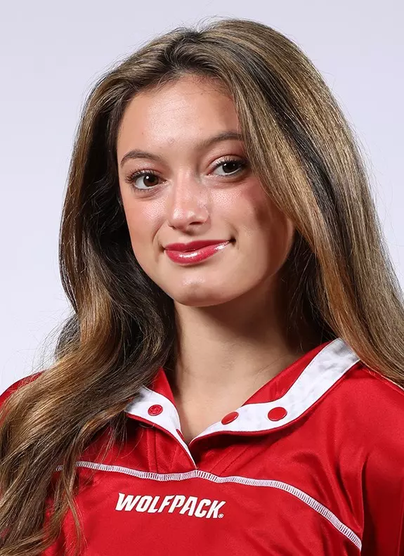 Madeline Reid Headshot