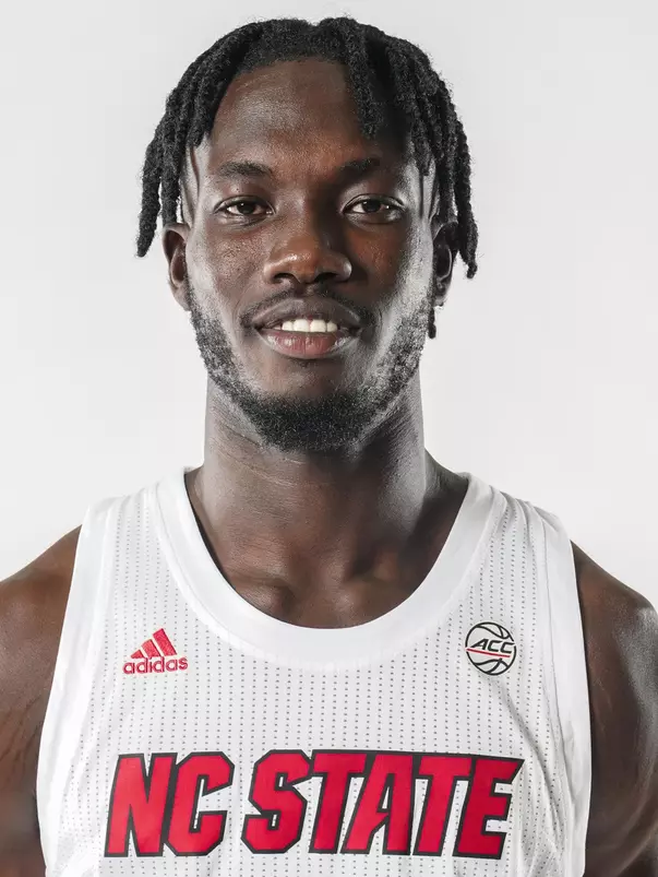 Ebenezer Dowuona headshot 22-23