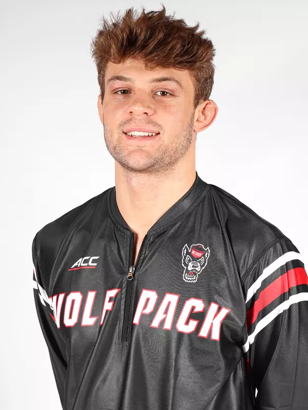 Derek Fields headshot