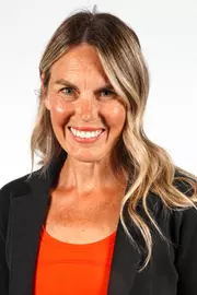 Dr. Ariane Smith Machin