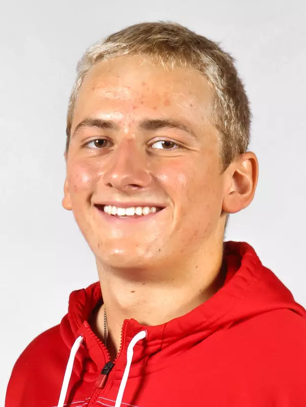 HUDSON_SCHURICHT_24/25_HEADSHOT