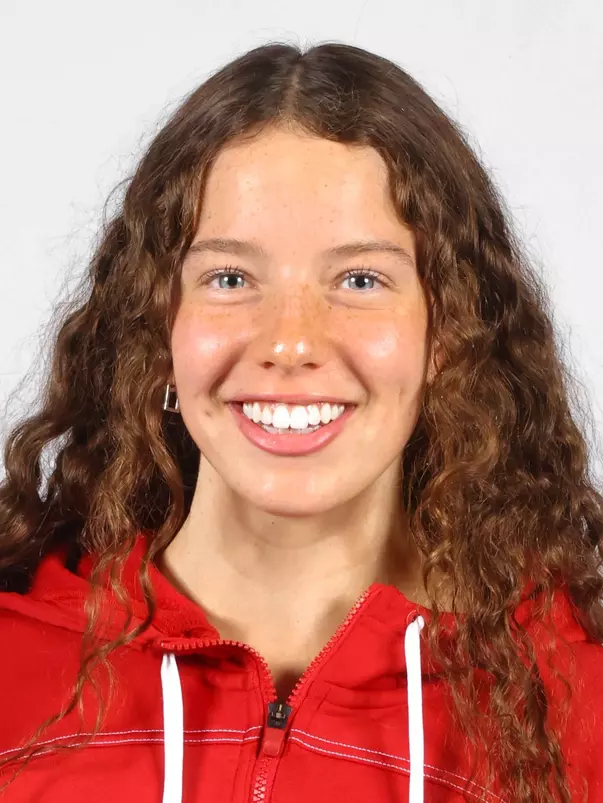 LEAH_SHACKLEY_24/25_HEADSHOT